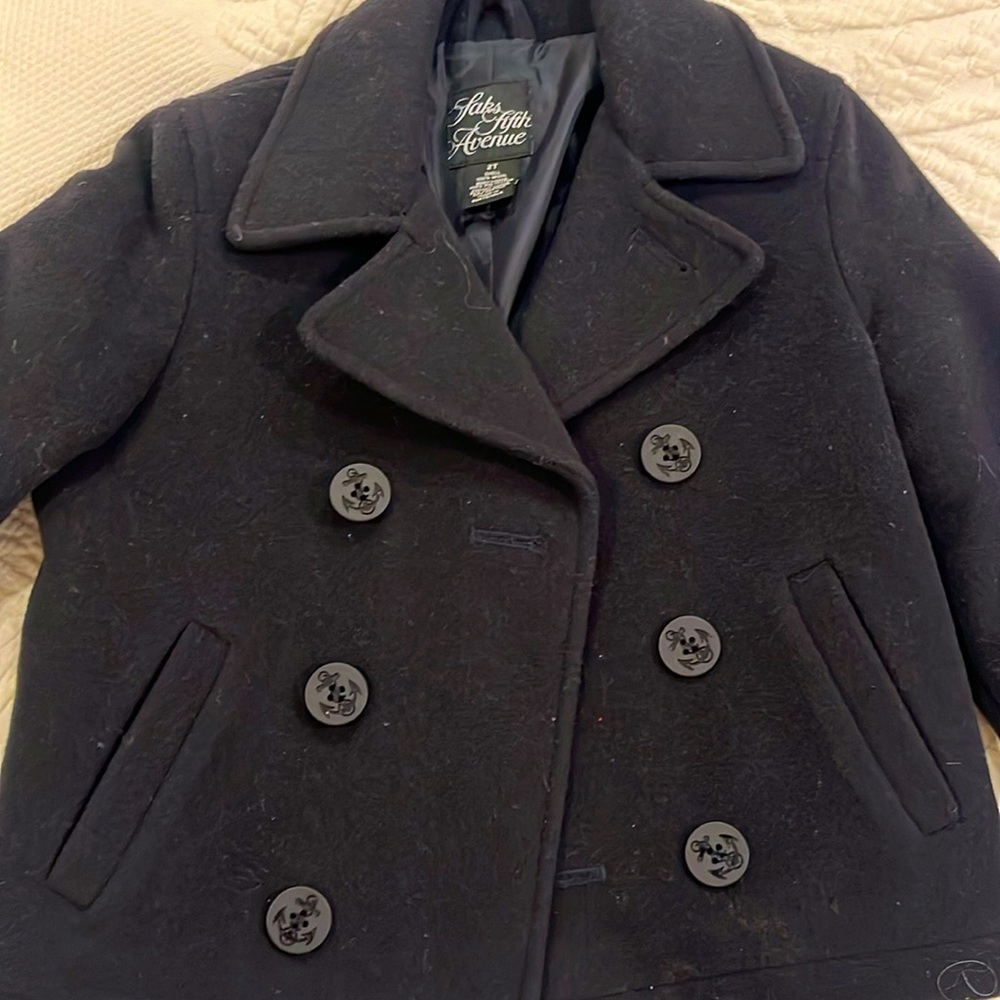 Saks Fifth Avenue 2T wool pea coat. NWOT Navy